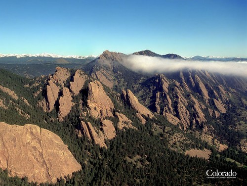 Flatiron Mountains  (1152 x 867)